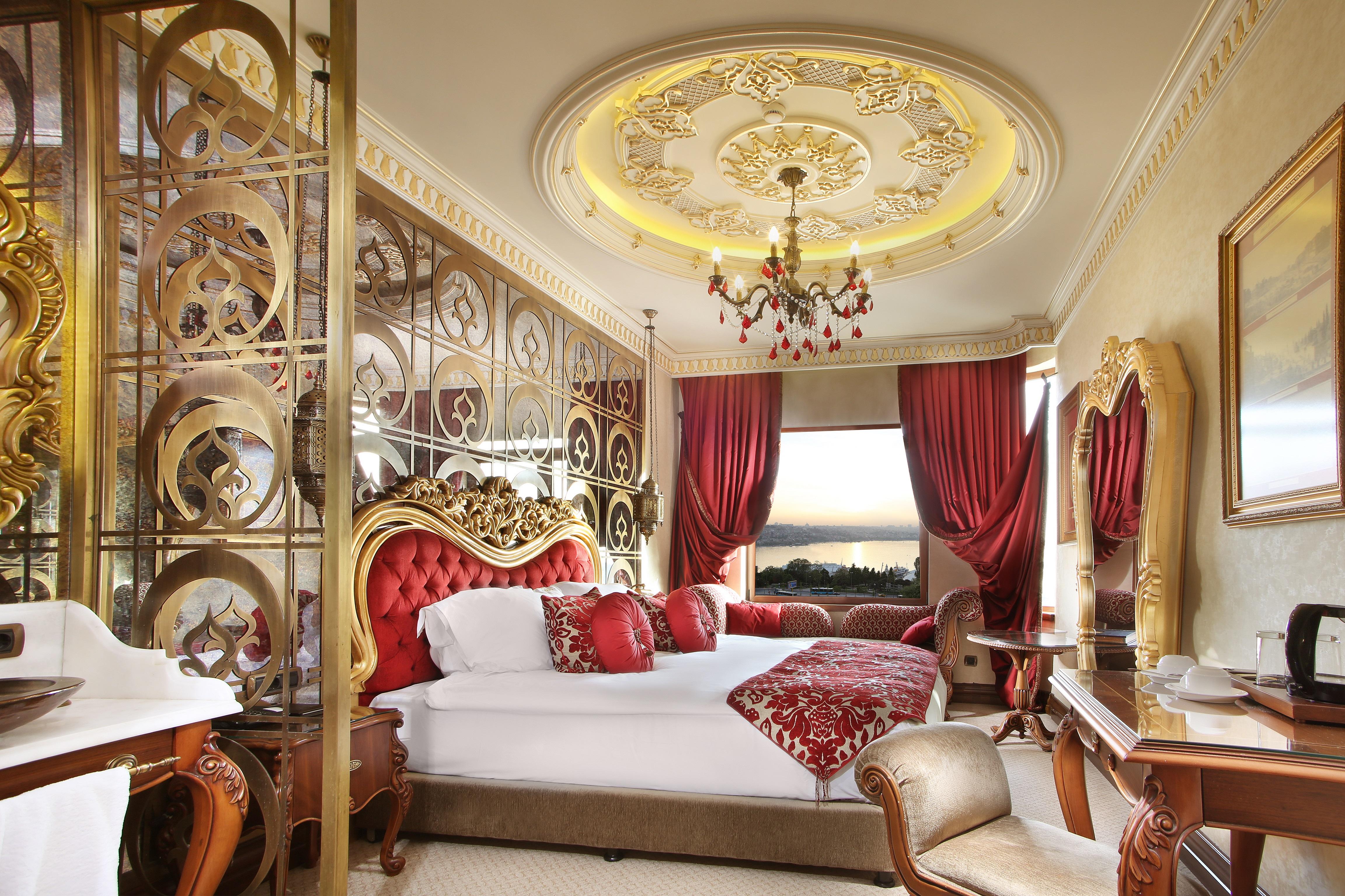 Daru Sultan Hotels Galata Istanbul Bagian luar foto A suite at the hotel