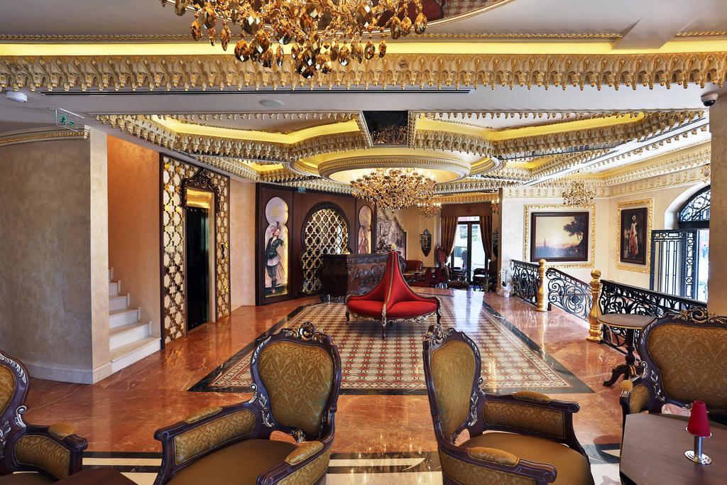 Daru Sultan Hotels Galata Istanbul Bagian luar foto The lobby of the hotel